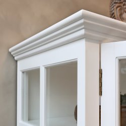 Marseille vitrineskab med 8 lger i hvid