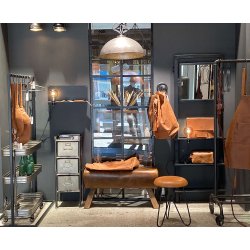 Lomborg enkel lderskammel/puf med trben