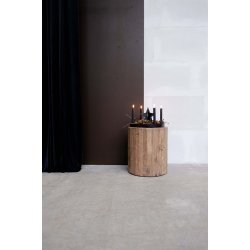 lampebord/skammel med hjul i genbrugstr