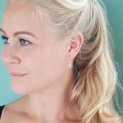 Guldbelagte reringe med r rosakvarts 